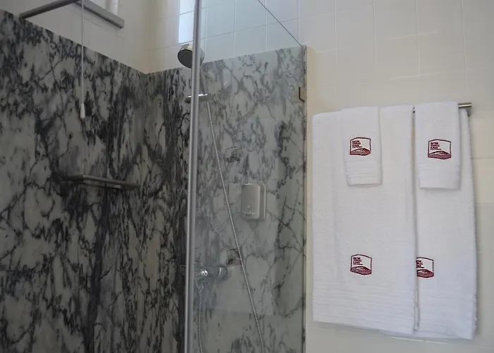 Entre Vinhas & Mar * Όμπιδος